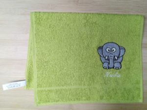 výšivka na ručník slon